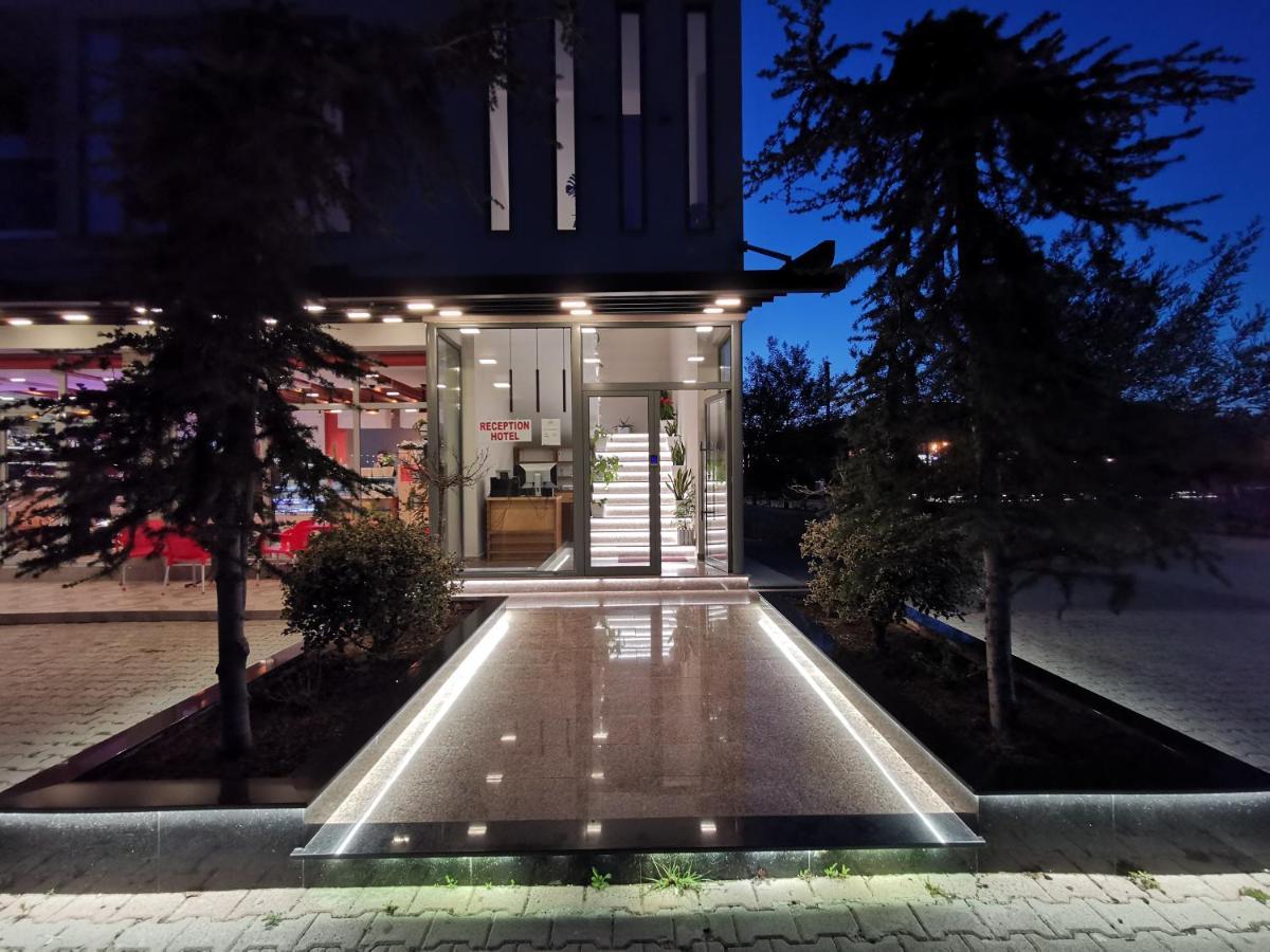Te Aldo Hotel Kuraten Exterior photo