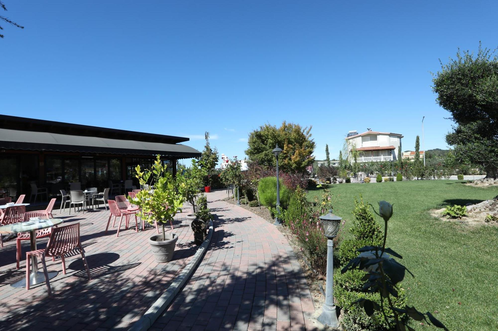 Te Aldo Hotel Kuraten Exterior photo